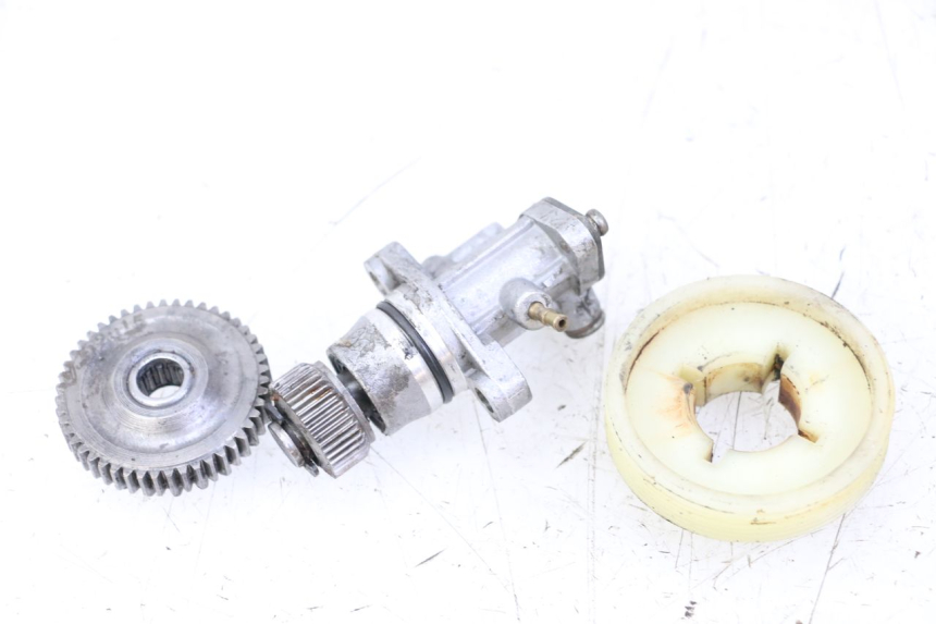 photo de OLIEPOMP TNT MOTOR ROMA 10' 2T 50 (2011 - 2018) - Zoom op gebruiksstaat