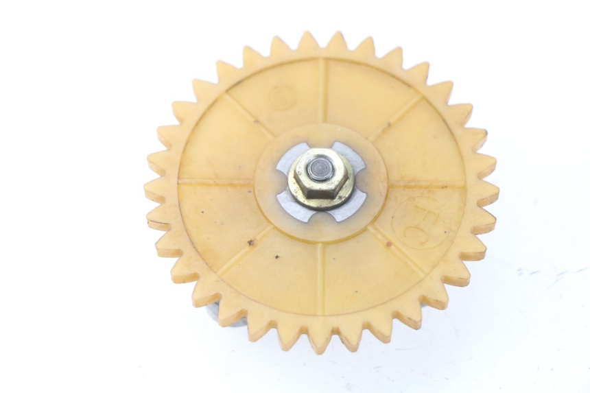 photo de OLIEPOMP PEUGEOT V-CLIC VCLIC 50 (2007 - 2013) - Hoofdaanzicht