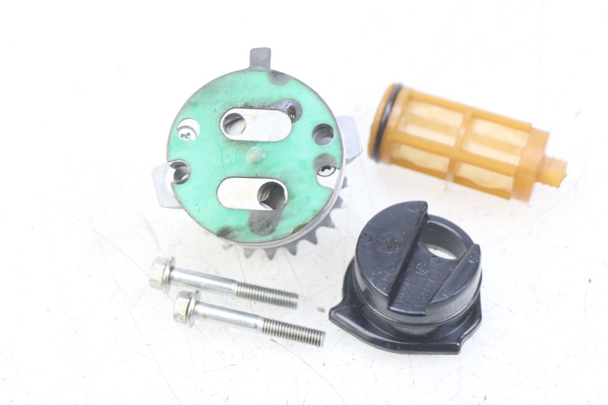 photo de OLIEPOMP PIAGGIO VESPA GTS IGET ABS 125 (2017 - 2023) - Detail van het onderdeel