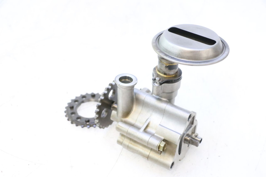 photo de OLIEPOMP HONDA VFR FI RC46 800 (1998 - 2001) - Technische close-up