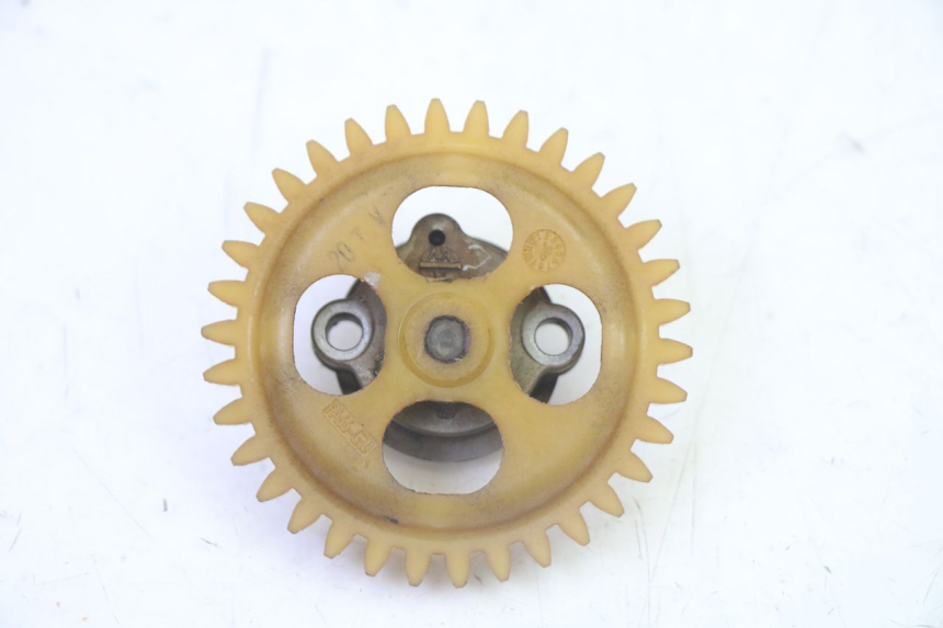 photo de OLIEPOMP YAMAHA XMAX X-MAX 125 (2006 - 2009) - Hoofdaanzicht