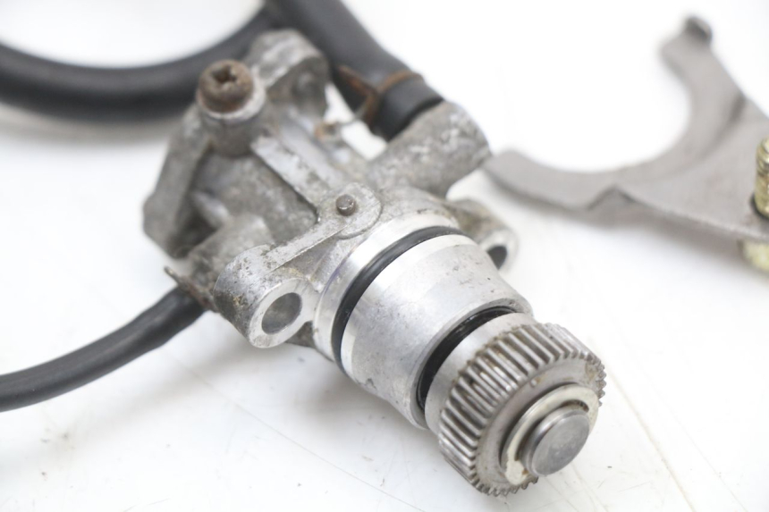 photo de OLIEPOMP YAMAHA YE ZEST 50 (1992 - 1998) - Zoom op gebruiksstaat