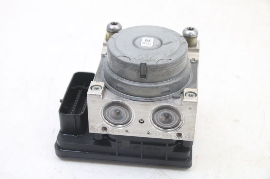 photo de ABS-POMP BMW S RR ABS S1000RR 1000 (2015 - 2018) - Overzicht