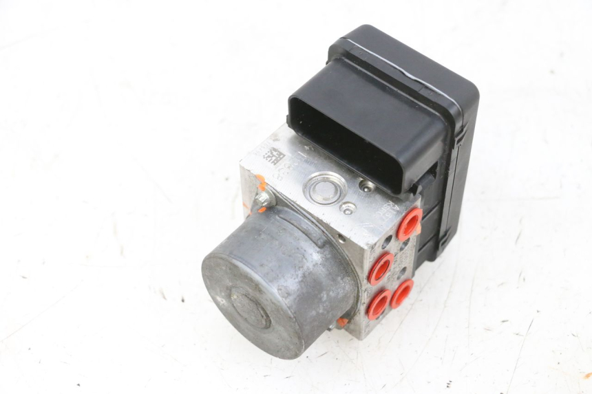 photo de ABS-POMP SUZUKI BURGMAN 650 (2013 - 2020) - Productaanzicht