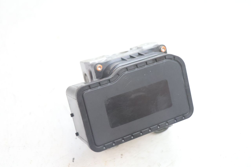 photo de ABS-POMP SUZUKI BURGMAN EXECUTIVE ABS 650 (2006 - 2012) - Gecontroleerd onderdeel