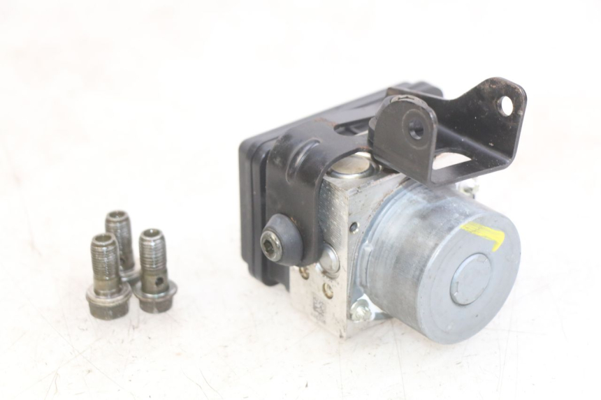 photo de ABS-POMP KYMCO DOWNTOWN ABS 125 (2015 - 2017) - Markeringen en referenties