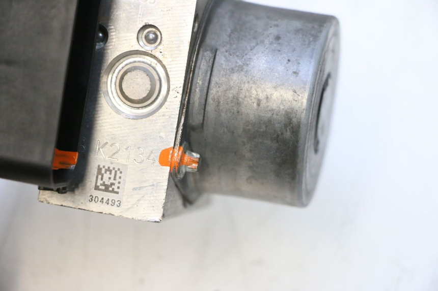 photo de ABS-POMP KAWASAKI ER-6 ER6 F ABS 650 (2012 - 2016) - Detail van het onderdeel