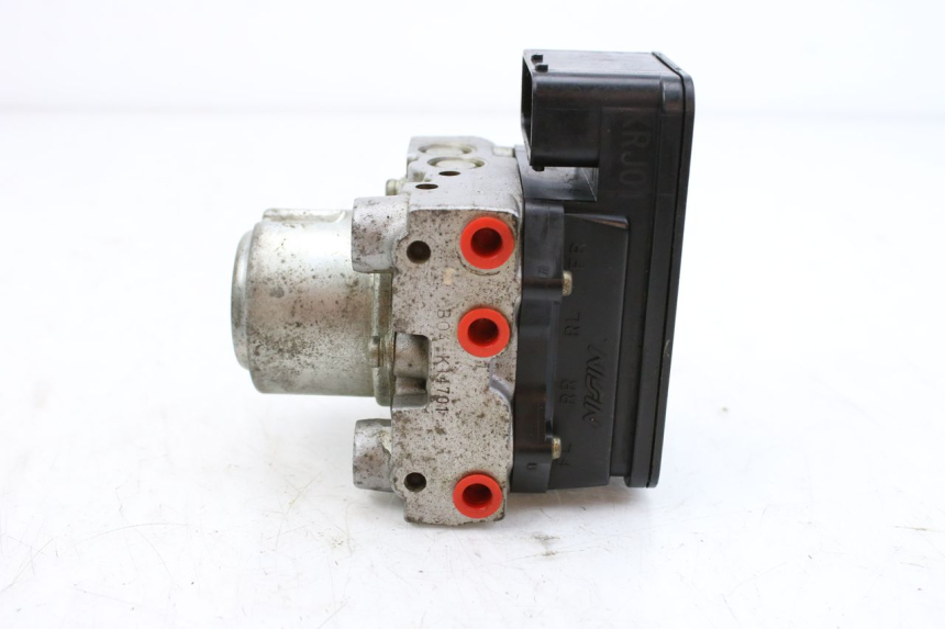 photo de ABS-POMP HONDA FES S-WING SWING ABS 125 (2007 - 2015) - Gecontroleerd onderdeel