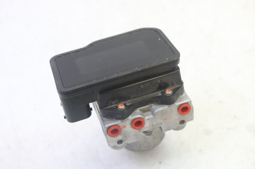 photo de ABS-POMP HONDA FES S-WING SWING ABS 125 (2007 - 2015) - Bevestigingspunten