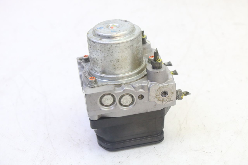 photo de ABS-POMP HONDA FES S-WING SWING ABS 125 (2007 - 2015) - Overzicht