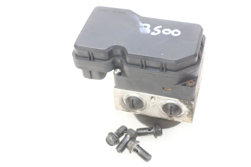 photo de ABS-POMP YAMAHA FJR ABS 1300 (2016 - 2020) - Hoofdaanzicht