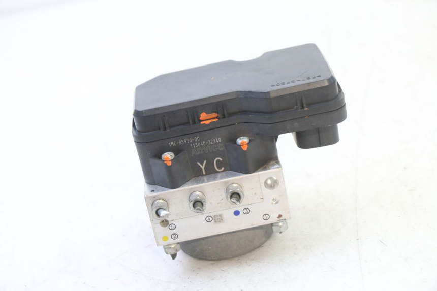 photo de ABS-POMP YAMAHA FJR ABS 1300 (2016 - 2020) - Hoofdaanzicht