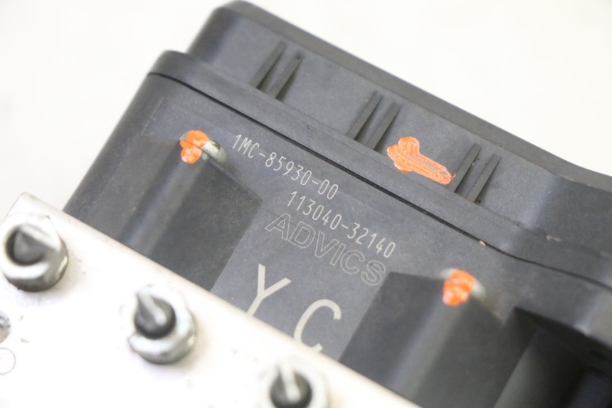 photo de ABS-POMP YAMAHA FJR ABS 1300 (2016 - 2020) - Zoom op gebruiksstaat