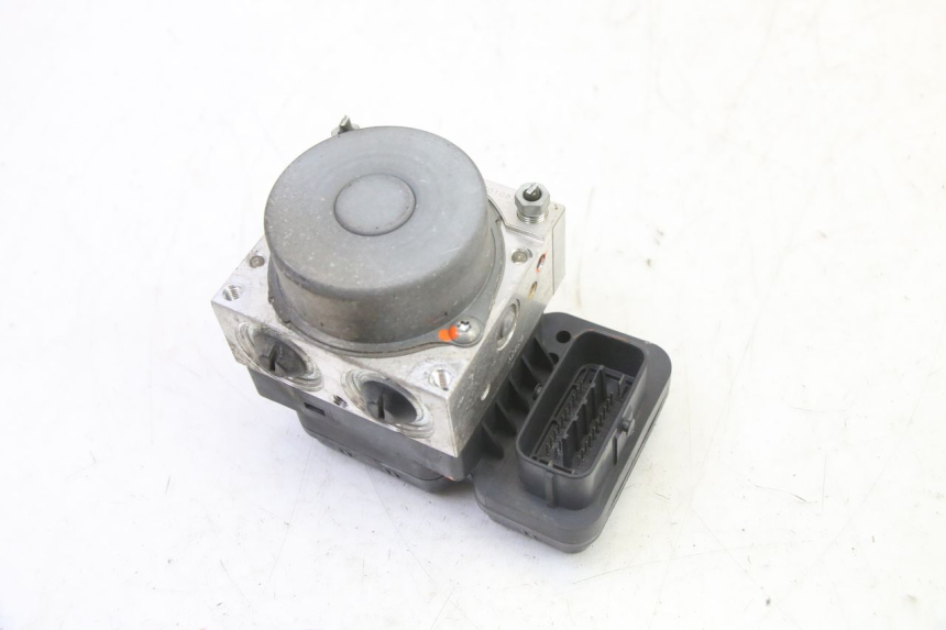 photo de ABS-POMP YAMAHA FJR ABS 1300 (2016 - 2020) - Overzicht