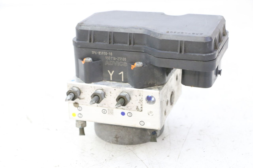 photo de ABS-POMP YAMAHA FJR ABS 1300 (2006 - 2012) - Hoofdaanzicht