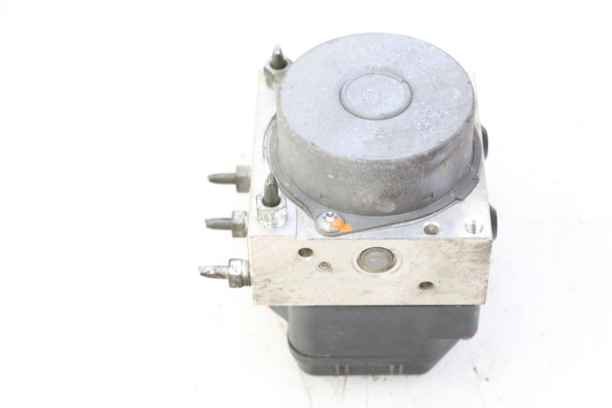 photo de ABS-POMP YAMAHA FJR ABS 1300 (2006 - 2012) - Zoom op gebruiksstaat