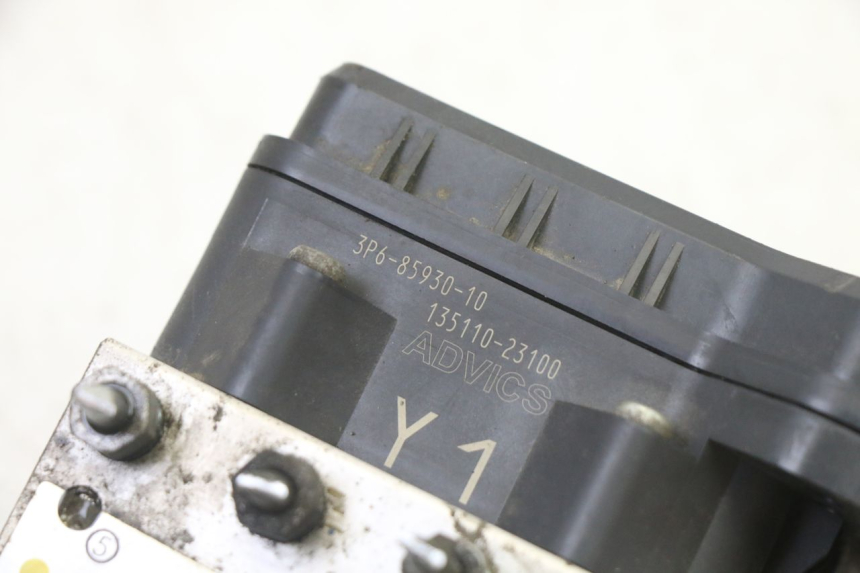 photo de ABS-POMP YAMAHA FJR ABS 1300 (2006 - 2012) - Overzicht