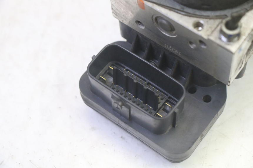 photo de ABS-POMP YAMAHA FJR ABS 1300 (2006 - 2012) - Detail van het onderdeel