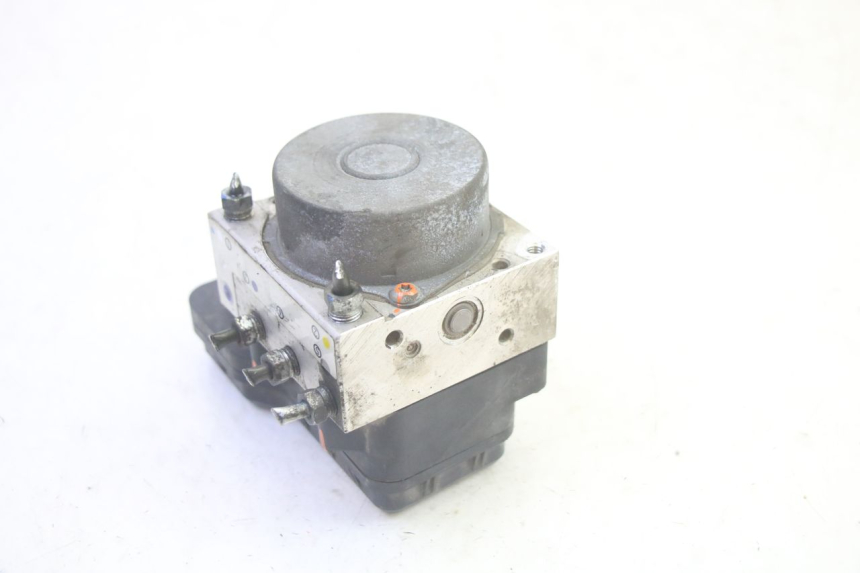 photo de ABS-POMP YAMAHA FJR ABS 1300 (2006 - 2012) - Technische close-up