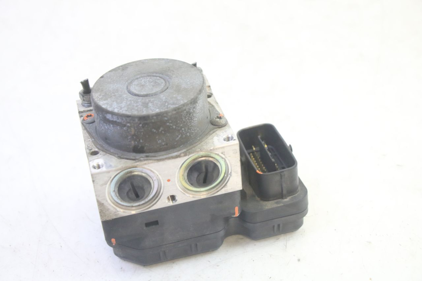 photo de ABS-POMP YAMAHA FJR ABS 1300 (2006 - 2012) - Gecontroleerd onderdeel