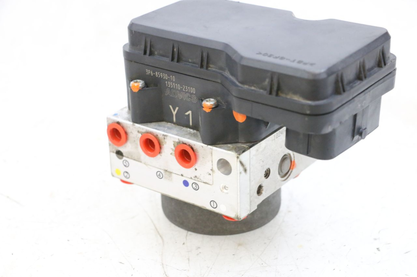 photo de ABS-POMP YAMAHA FJR ABS 1300 (2006 - 2012) - Technische close-up