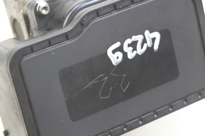 photo de ABS-POMP HONDA FJS SILVERWING SILVER WING 400 (2009 - 2016) - Staat van het oppervlak