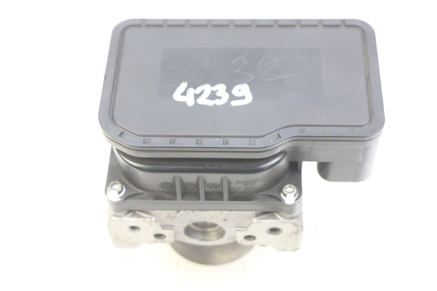photo de ABS-POMP HONDA FJS SILVERWING SILVER WING 400 (2009 - 2016) - Gecontroleerd onderdeel
