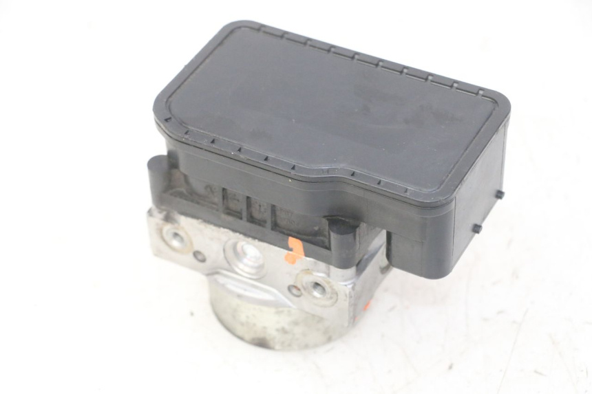 photo de ABS-POMP HONDA FORZA ABS 300 (2013 - 2017) - Technische close-up