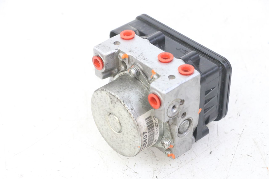 photo de ABS-POMP HONDA FORZA ABS 300 (2013 - 2017) - Bevestigingspunten