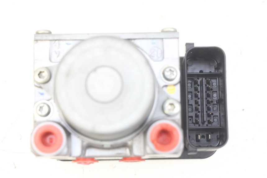 photo de ABS-POMP HONDA FORZA 125 (2015 - 2016) - Technische close-up