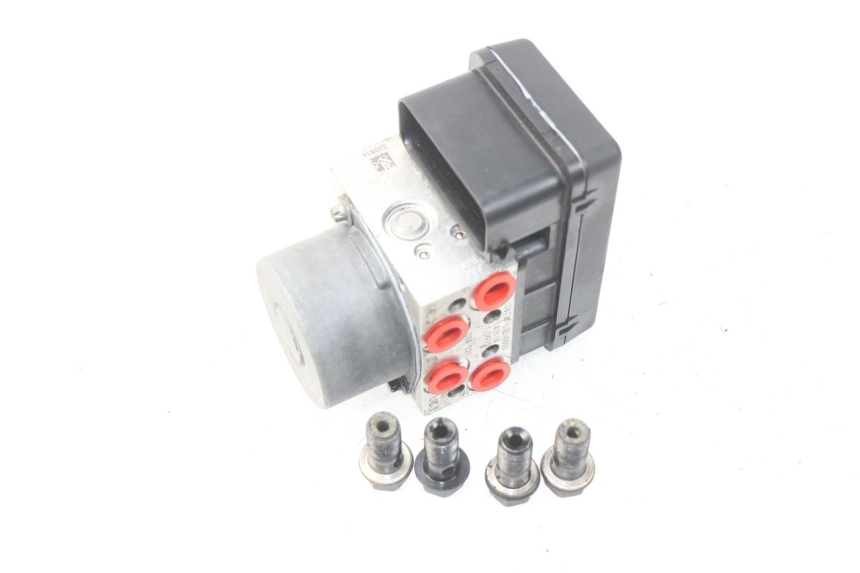 photo de ABS-POMP SYM GTS EFI ABS 125 (2012 - 2016) - Detail van het onderdeel