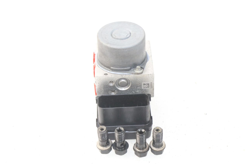 photo de ABS-POMP SYM GTS EFI ABS 125 (2012 - 2016) - Technische close-up