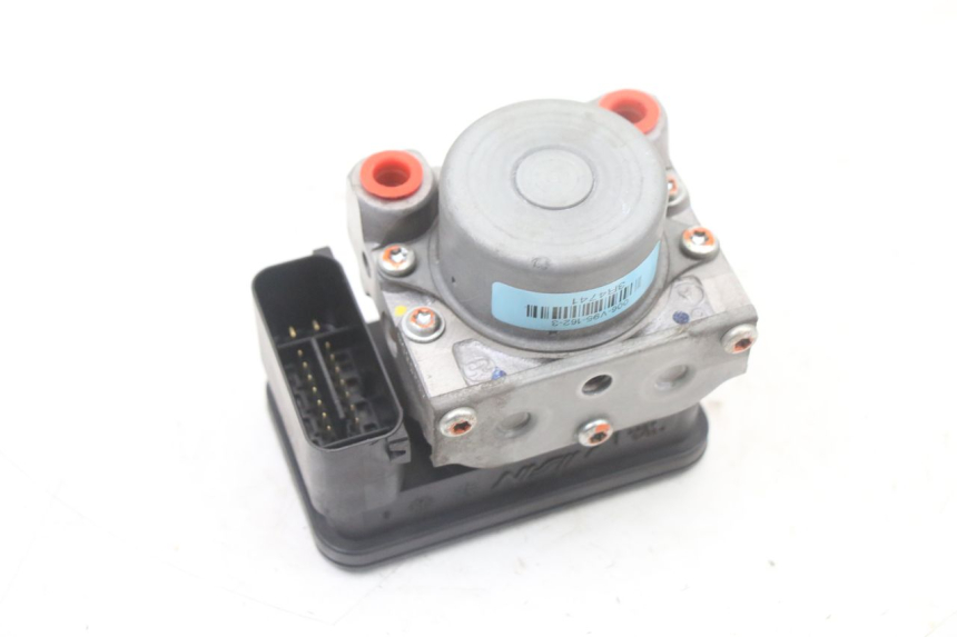 photo de ABS-POMP HONDA SH i 300 (2015 - 2020) - Detail van het onderdeel