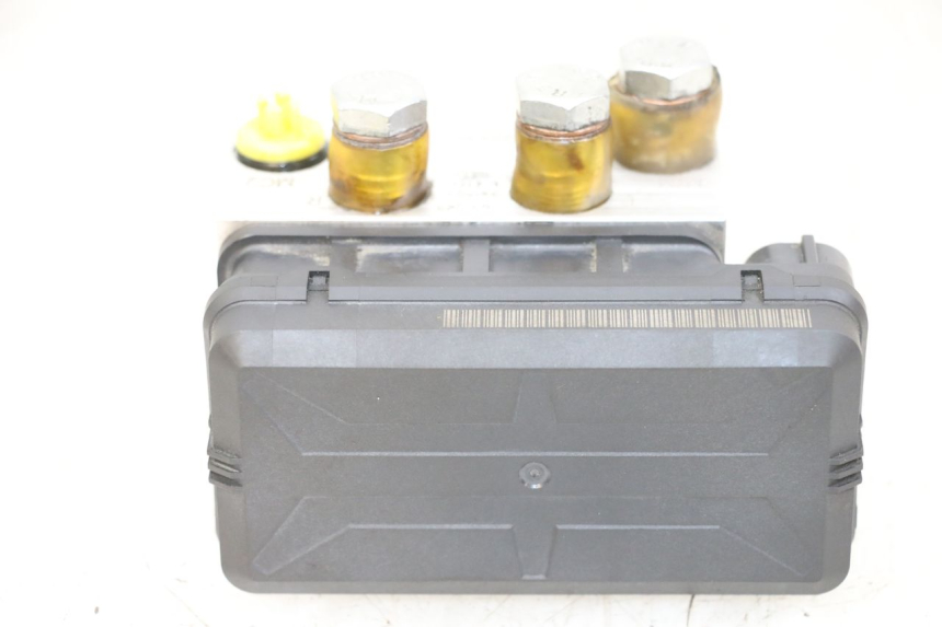 photo de ABS-POMP HUSQVARNA SVARTPILEN 401 (2018 - 2023) - Staat van het oppervlak