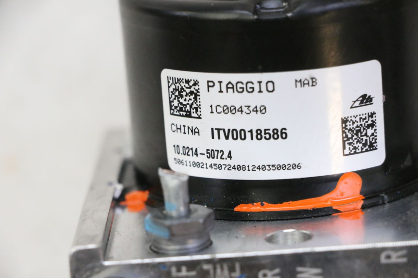 photo de ABS-POMP PIAGGIO MP3 HPE 310 (2024 - 2025) - Andere kijkhoek