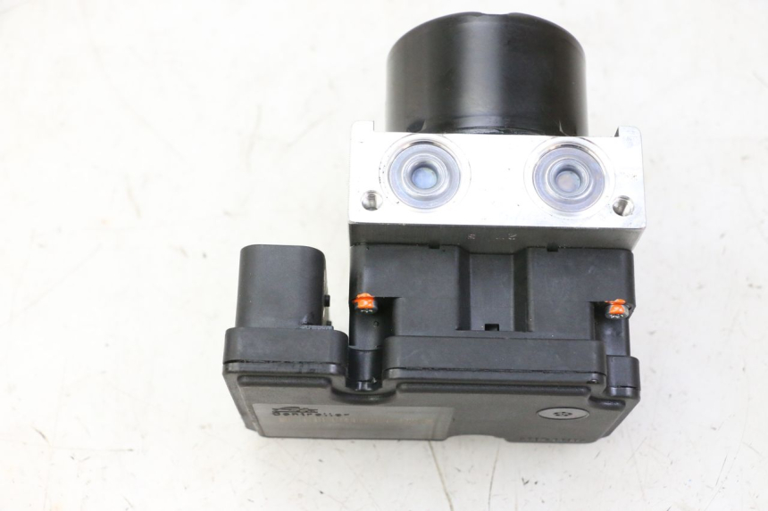 photo de ABS-POMP PIAGGIO MP3 HPE 310 (2024 - 2025) - Markeringen en referenties