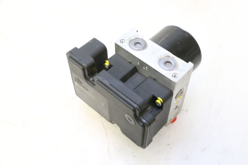 photo de ABS-POMP PIAGGIO MP3 HPE 530 (2022 - 2026) - Detail van het onderdeel