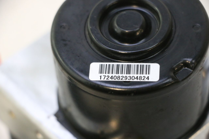 photo de ABS-POMP PIAGGIO MP3 HPE 530 (2022 - 2026) - Staat van het oppervlak