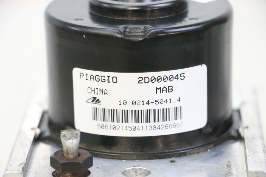 photo de ABS-POMP PIAGGIO MP3 500 (2014 - 2017) - Productaanzicht