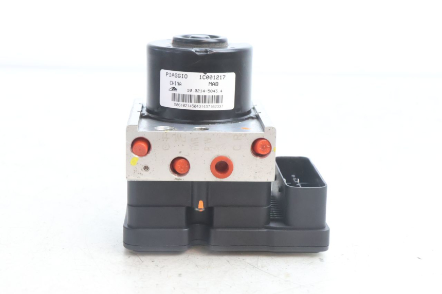 photo de ABS-POMP PIAGGIO MP3 500 (2016 - 2018) - Hoofdaanzicht