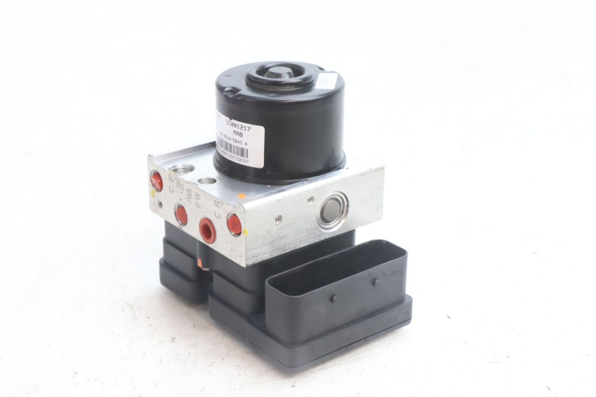 photo de ABS-POMP PIAGGIO MP3 500 (2016 - 2018) - Technische close-up