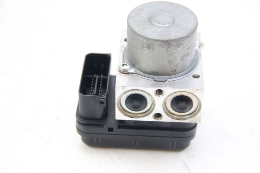 photo de ABS-POMP YAMAHA MT ABS 125 (2014 - 2018) - Andere kijkhoek