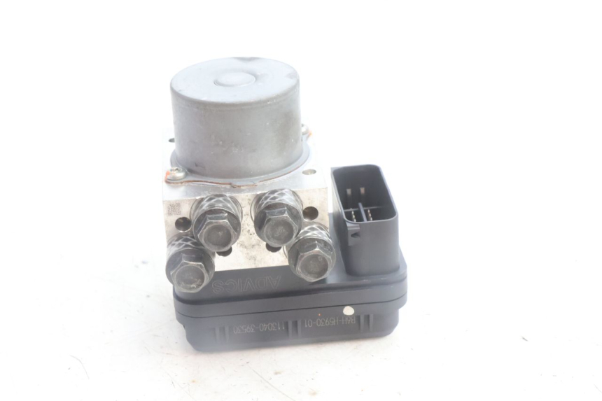 photo de ABS-POMP YAMAHA N-MAX NMAX 125 (2021 - 2024) - Technische close-up
