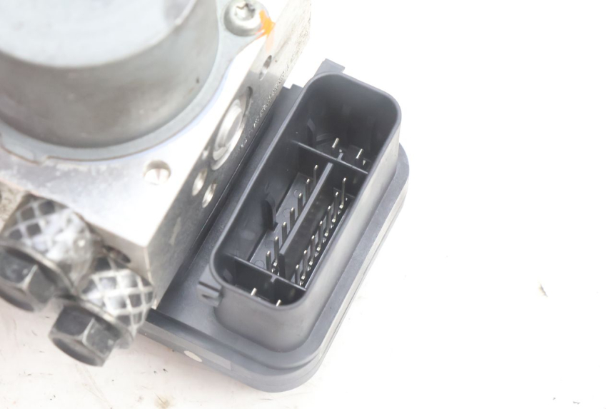 photo de ABS-POMP YAMAHA N-MAX NMAX 125 (2021 - 2024) - Bevestigingspunten