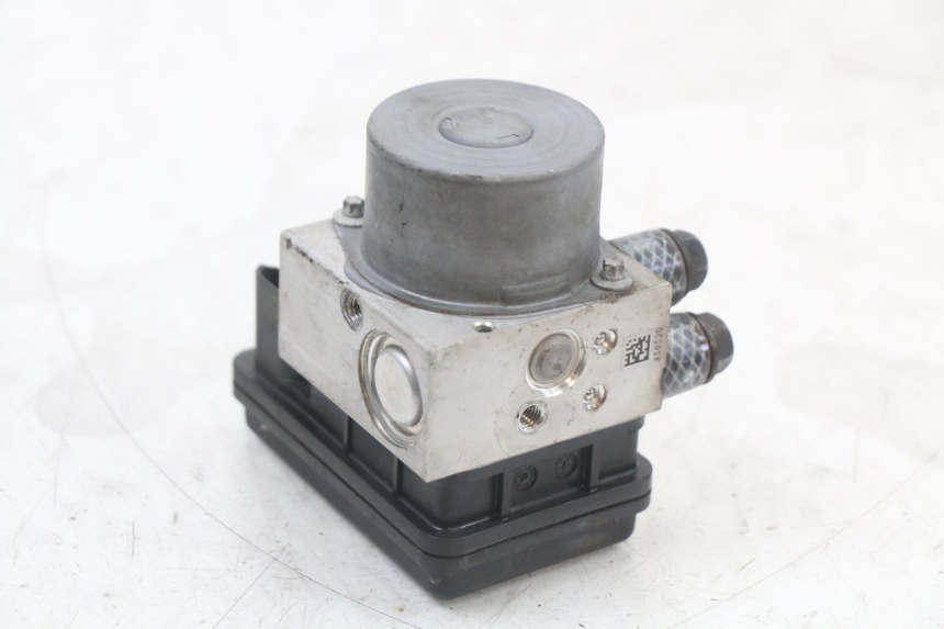 photo de ABS-POMP PEUGEOT BELVILLE 125 (2017 - 2021) - Bevestigingspunten