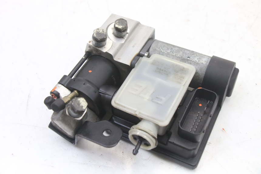 photo de ABS-POMP PEUGEOT SATELIS COMPRESSOR K15 125 (2006 - 2009) - Hoofdaanzicht