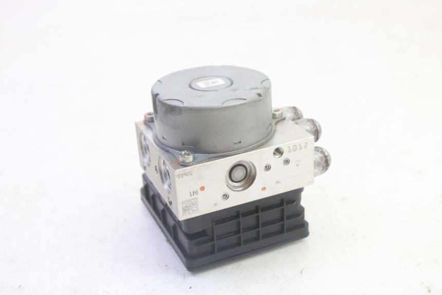 photo de ABS-POMP BMW R GS 1250 (2021 - 2024) - Technische close-up