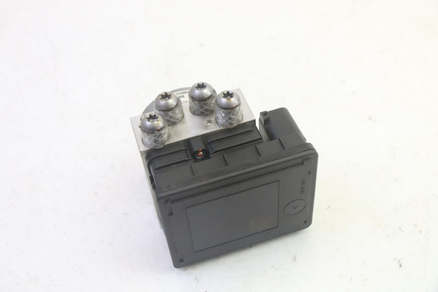 photo de ABS-POMP BMW R GS 1250 (2021 - 2024) - Staat van het oppervlak