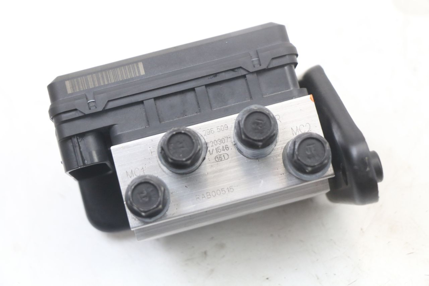 photo de ABS-POMP ROYAL ENFIELD SCRAM 411 (2022 - 2024) - Detail van het onderdeel