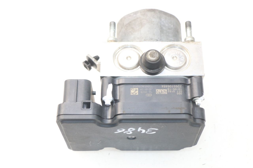 photo de ABS-POMP BMW S RR ABS S1000RR 1000 (2009 - 2011) - Zoom op componenten